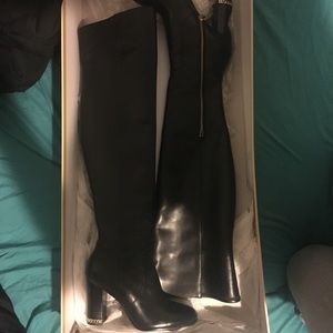 Micheal Kors black leather knee high boots